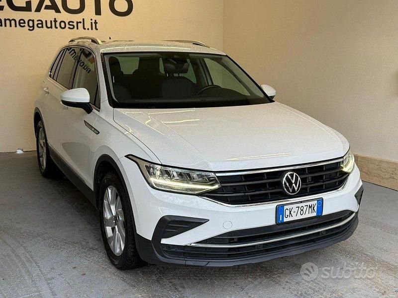 Usata VW Tiguan Life 150 CV (110 kW) 2022 Bianco SUV