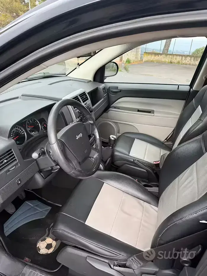 Usata Jeep Compass 140 CV (102 kW) 2008 Nero SUV