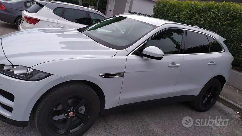 Usata Jaguar F-Pace 180 CV (132 kW) 2016 SUV
