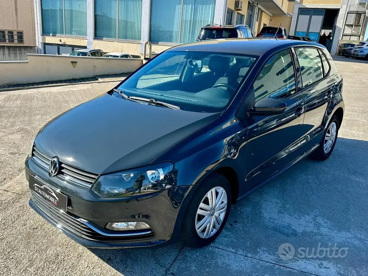 Usata VW Polo Comfortline 75 CV (55 kW) 2016 Grigio Berlina