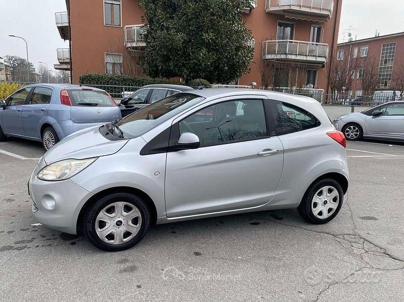 Usata Ford Ka 69 CV (50 kW) 2010 Grigio Utilitaria
