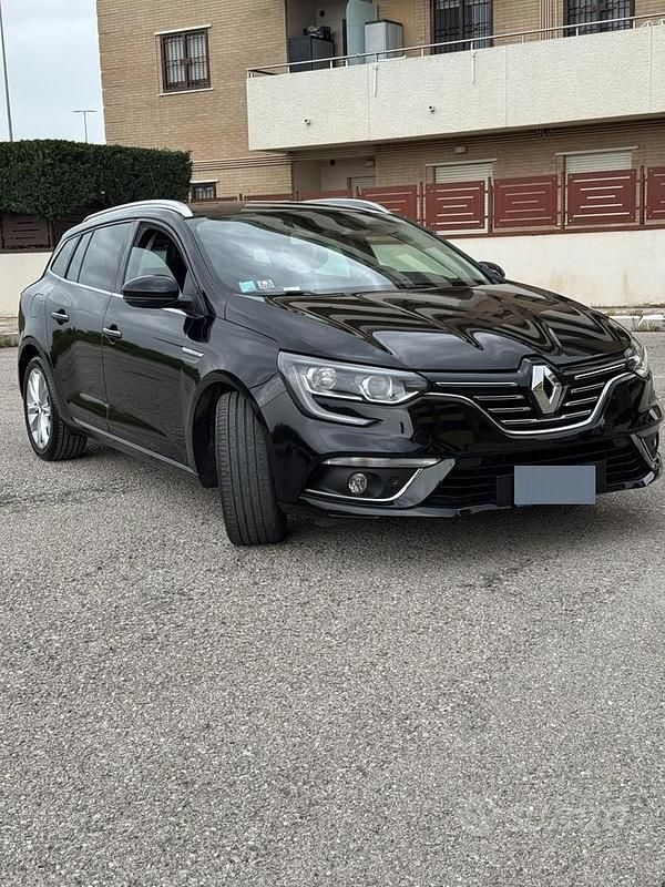 Usata Renault Mégane IV 110 CV (80 kW) 2018 Nero Berlina