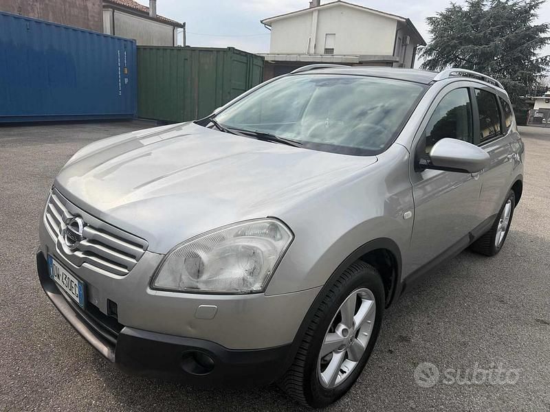 Usata Nissan Qashqai +2 SE 149 CV (109 kW) 2009 Grigio SUV
