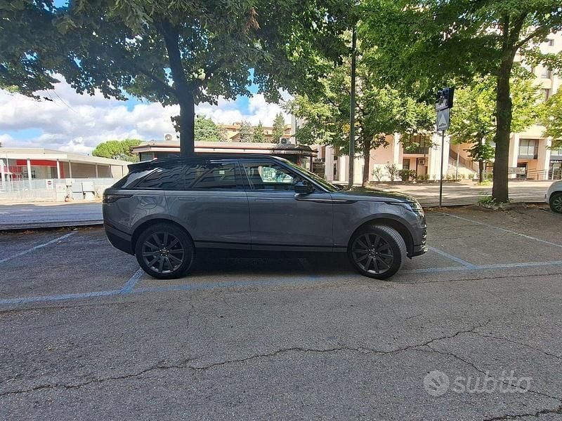Usata Land Rover Range Rover Velar SE 241 CV (177 kW) 2017 Gray SUV
