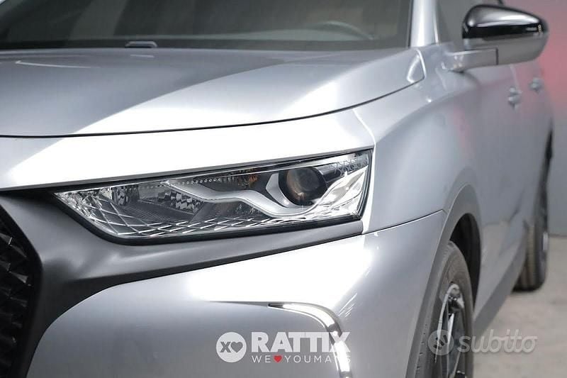 Usata DS Automobiles DS7 Crossback Performance 225 CV (165 kW) 2022 Grigio artense SUV