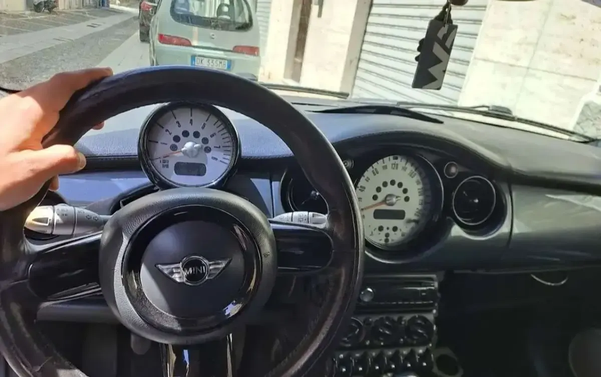 Usata Mini Cooper 116 CV (85 kW) 2005 Utilitaria