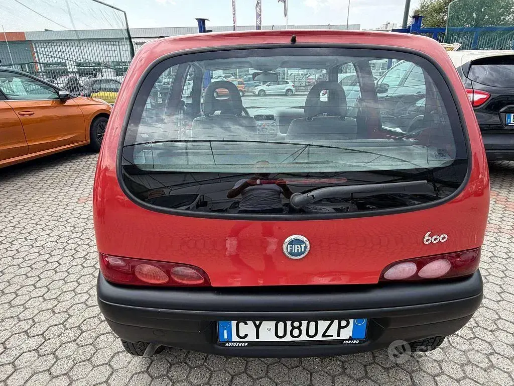 Usata Fiat Seicento 54 CV (39 kW) 2005 Rosso Utilitaria