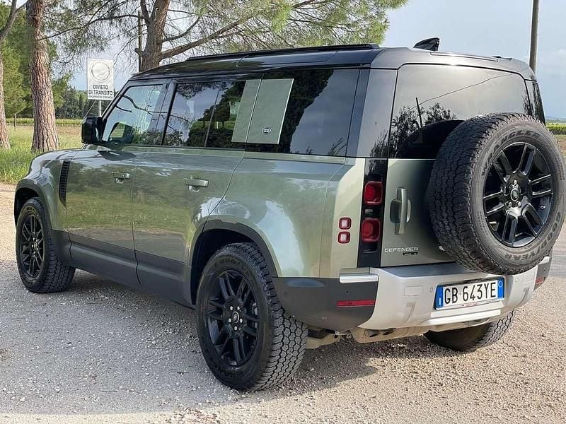 Usata Land Rover Defender 241 CV (177 kW) 2020 Verde SUV