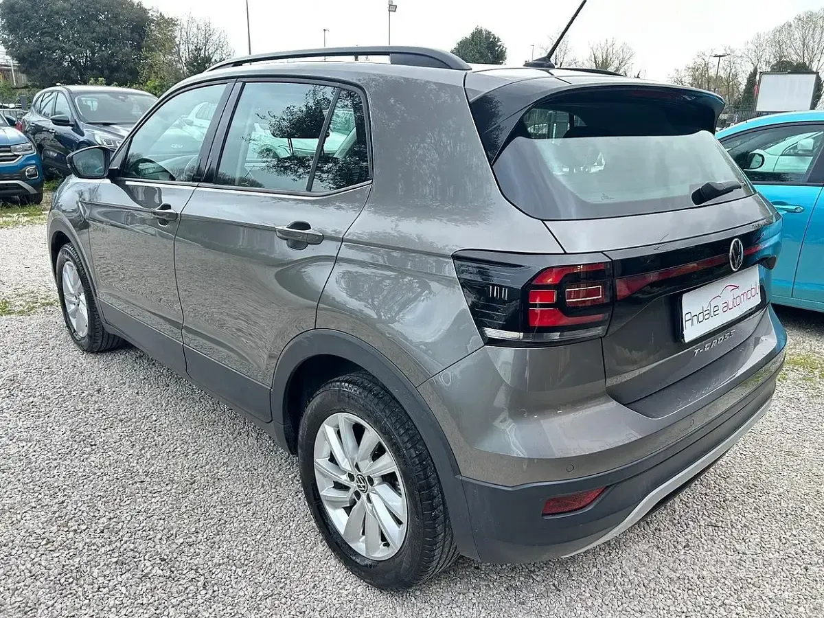Usata VW T-Cross Style 116 CV (85 kW) 2020 Grigio SUV