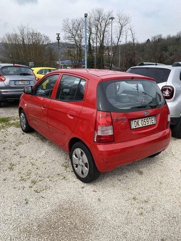 Usata Kia Picanto EX 65 CV (47 kW) 2007 Rosso Utilitaria