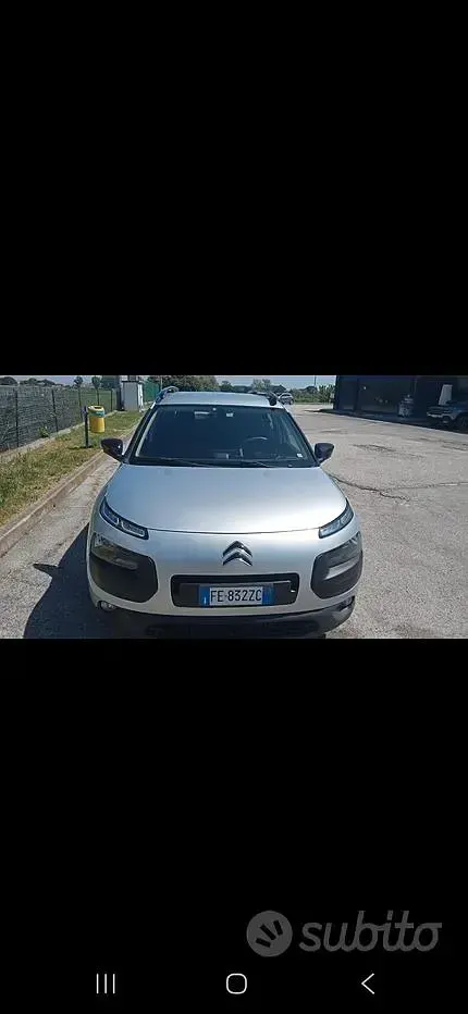 Usata Citroën C4 120 CV (88 kW) 2016 SUV