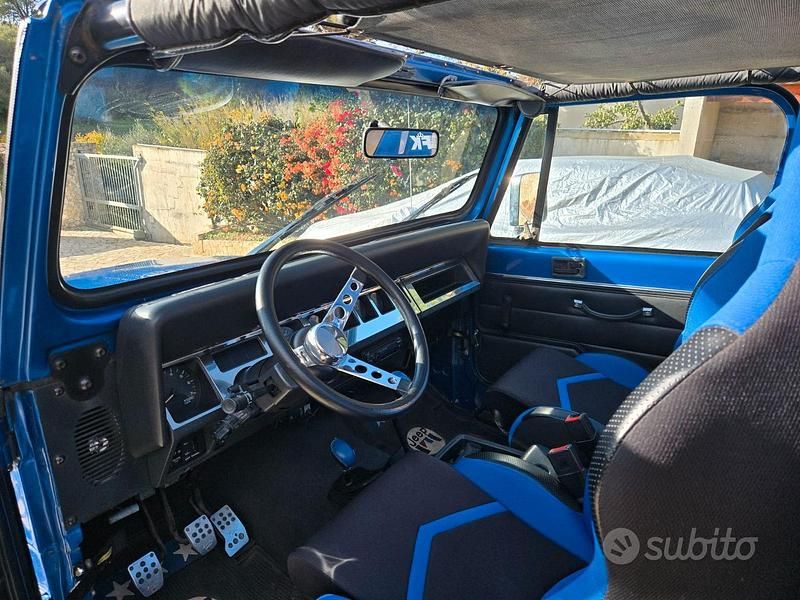 Usata Jeep Wrangler 184 CV (135 kW) 1994 Blu SUV
