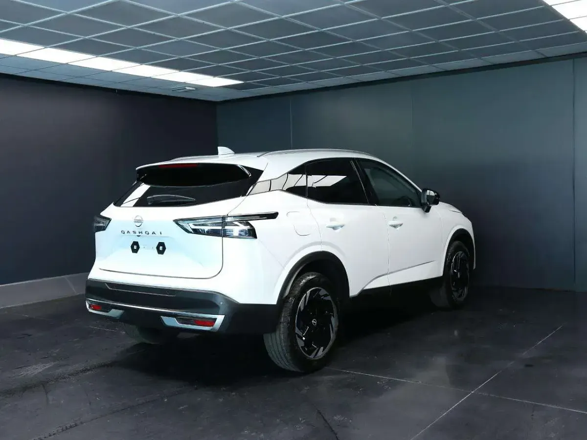 Nuova Nissan Qashqai N-Connecta 158 CV (116 kW) 2026 Bianco SUV