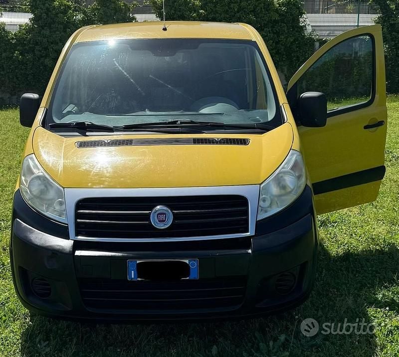 Usata Fiat Scudo 90 CV (66 kW) 2008 Giallo
