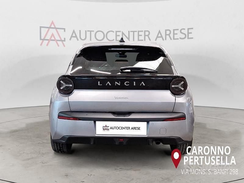 Usata Lancia Ypsilon 110 CV (80 kW) 2025 Grigio Utilitaria