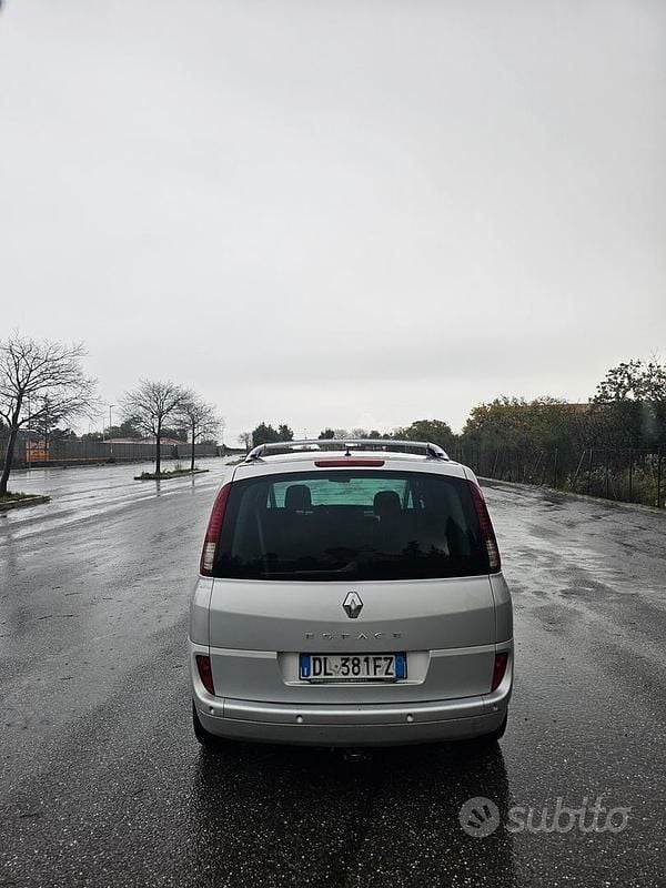 Usata Renault Espace 175 CV (128 kW) 2007 Grigio Monovolume