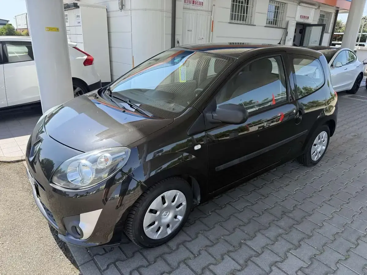 Usata Renault Twingo 76 CV (55 kW) 2010 Nero Utilitaria