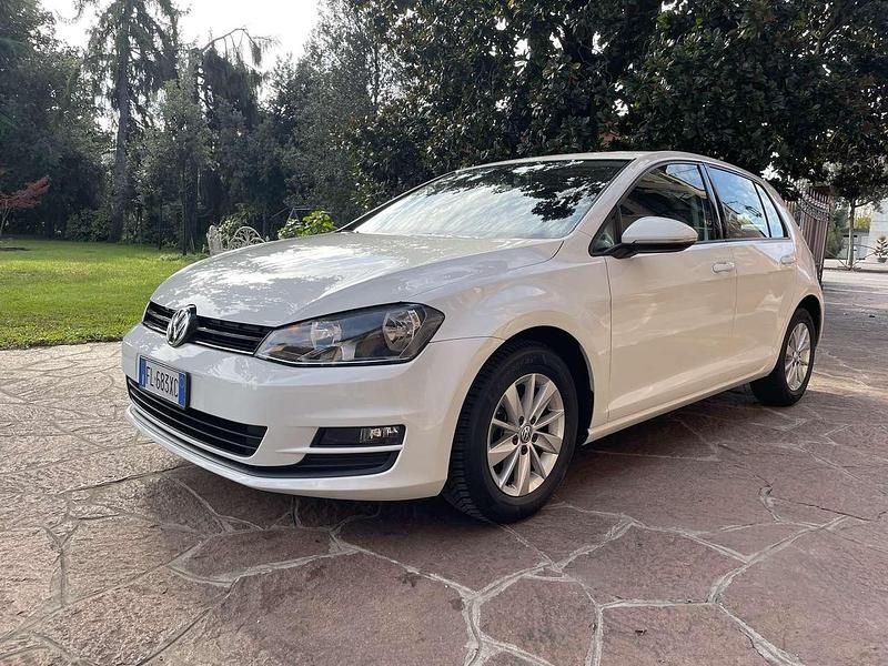 Other Usata 2016 VW Golf VII Executive Tre volumi | 13.000 € (Buon prezzo) - Immagine 1/4
