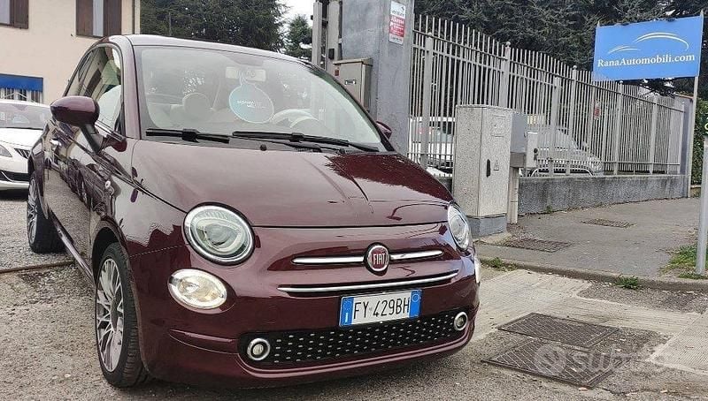Usata Fiat 500 Lounge 69 CV (50 kW) 2019 Bordeaux metallizzato Utilitaria
