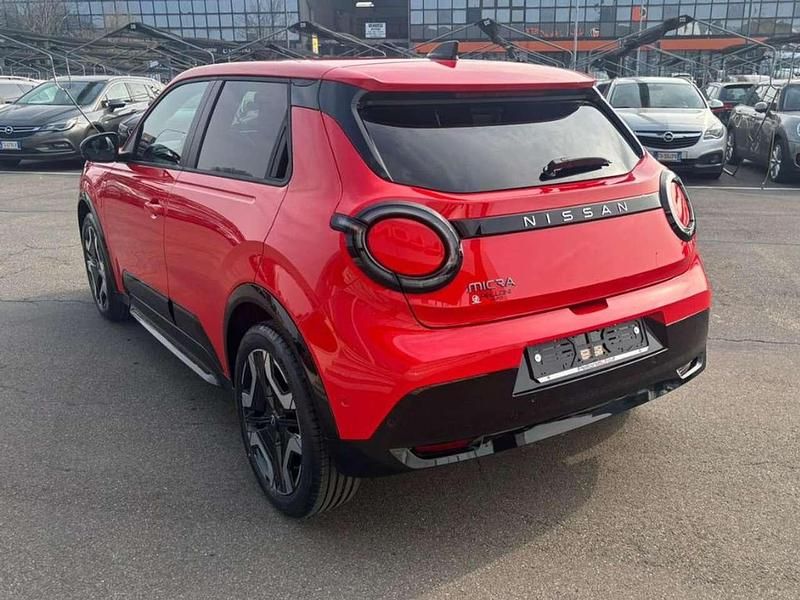 Nuova Nissan Micra Advance 89 kW (122 CV) 2026 Rosso Utilitaria