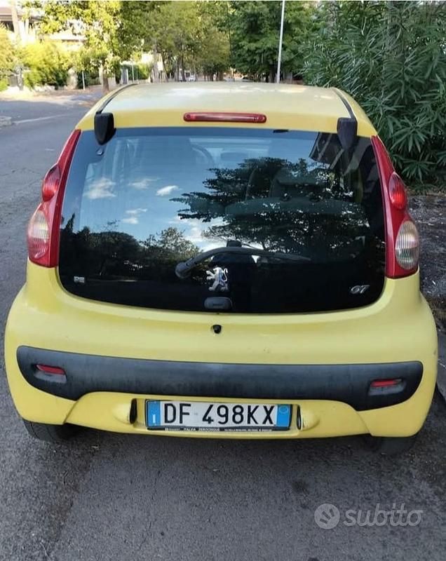 Usata Peugeot 107 54 CV (39 kW) 2007 Giallo Utilitaria