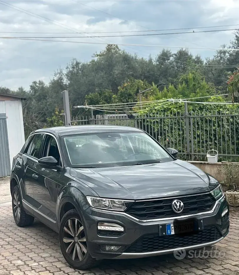 Usata VW T-Roc 116 CV (85 kW) 2018 SUV