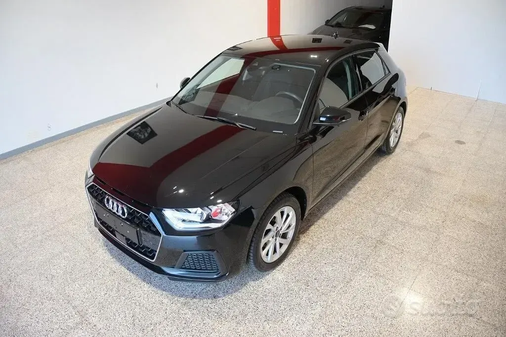 Usata Audi A1 Admired 95 CV (69 kW) 2023 Nero SUV