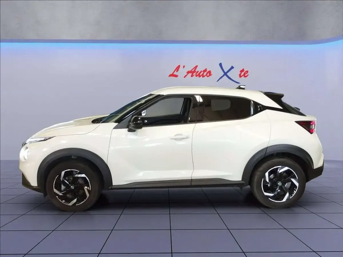 Usata Nissan Juke N-Connecta 114 CV (83 kW) 2023 Bianco perlato SUV