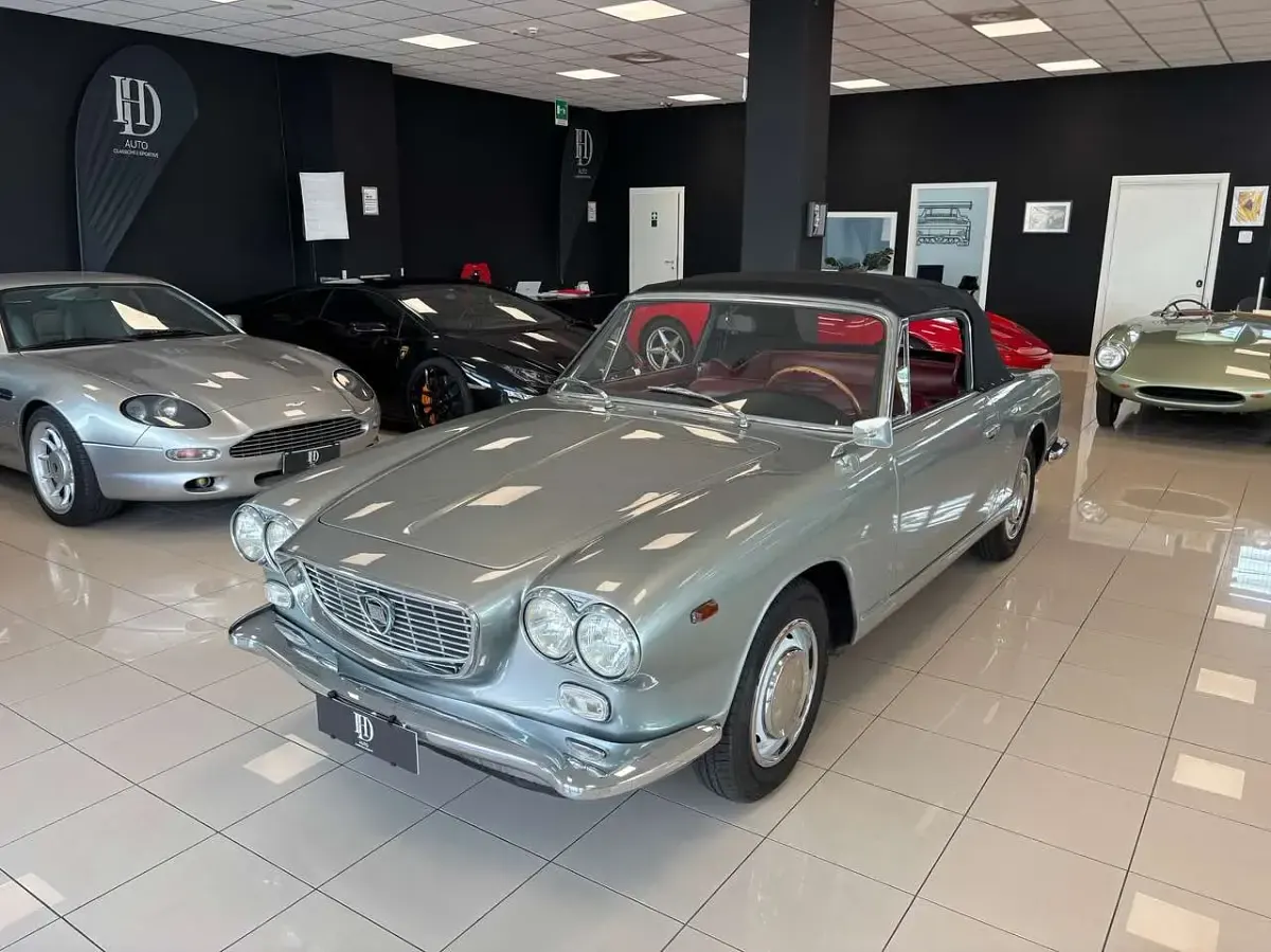 Usata Lancia Flavia 90 CV (66 kW) 1962 Argento Cabrio