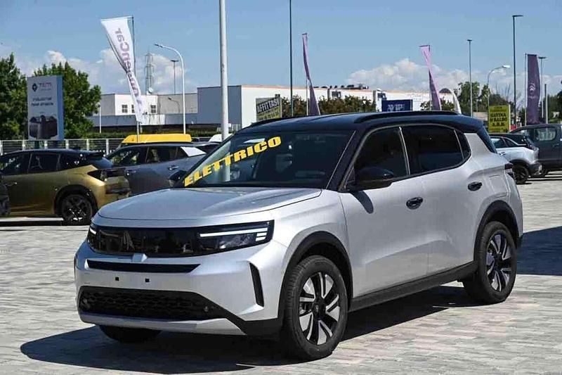 Grigio Nuova 2025 Opel Frontera SUV | 24.000 € - Immagine 1/4