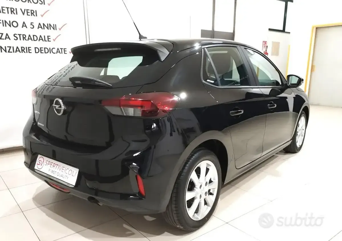 Usata Opel Corsa Edition 75 CV (55 kW) 2022 Nero Utilitaria