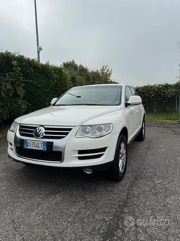 Bianco Usata 2007 VW Touareg R SUV | 5850 € (Buon prezzo) - Immagine 1/4