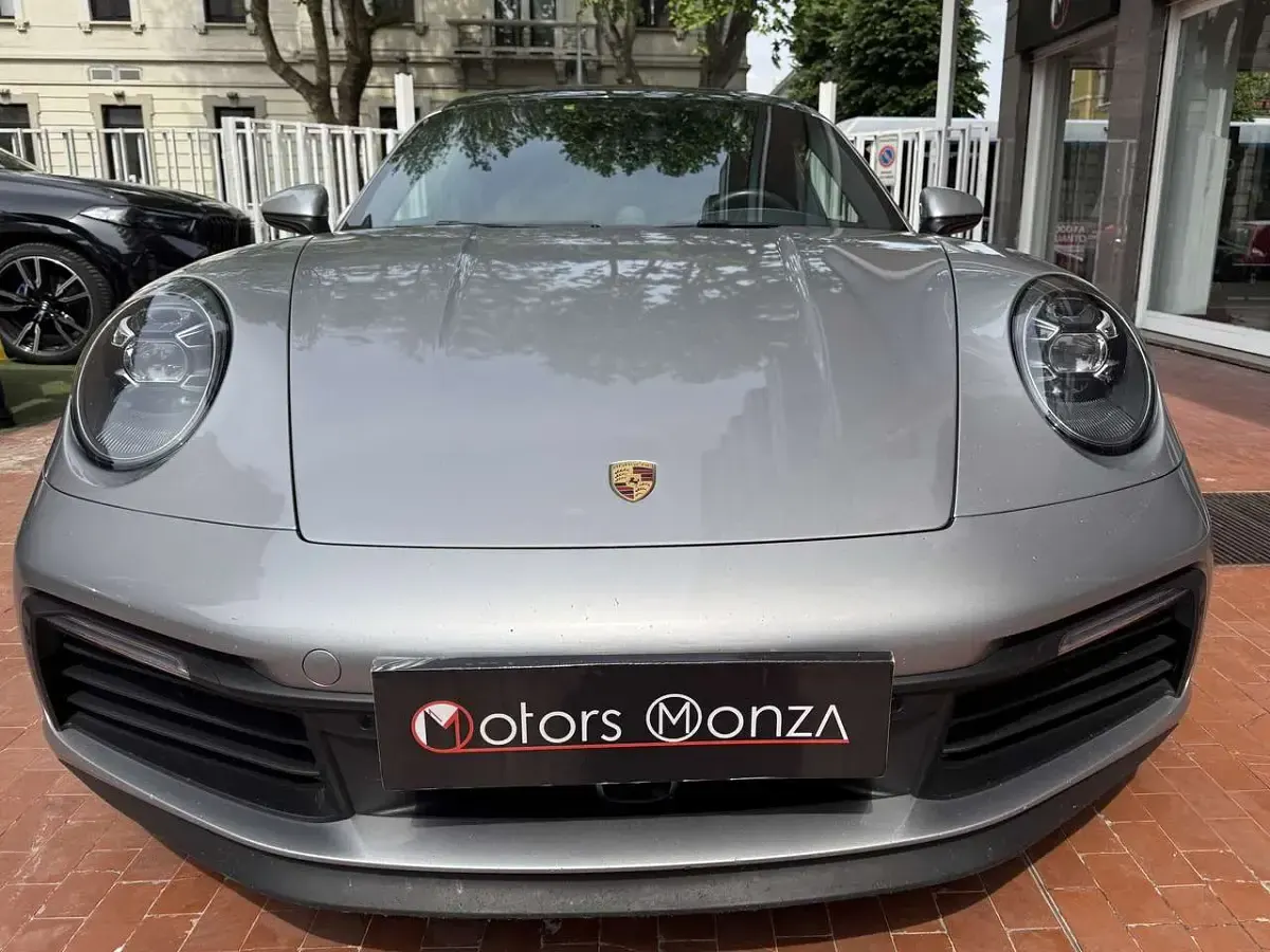 Usata Porsche 911 Carrera 4S 450 CV (330 kW) 2019 Argento Coupé