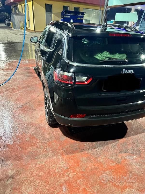 Usata Jeep Compass 131 CV (96 kW) 2023 Nero SUV