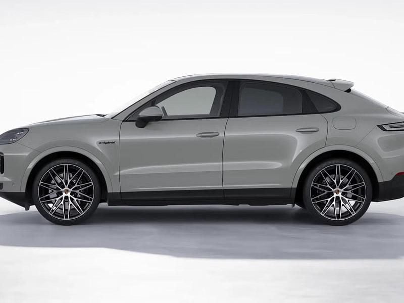 Nuova Porsche Cayenne 470 CV (345 kW) 2026 Gesso SUV