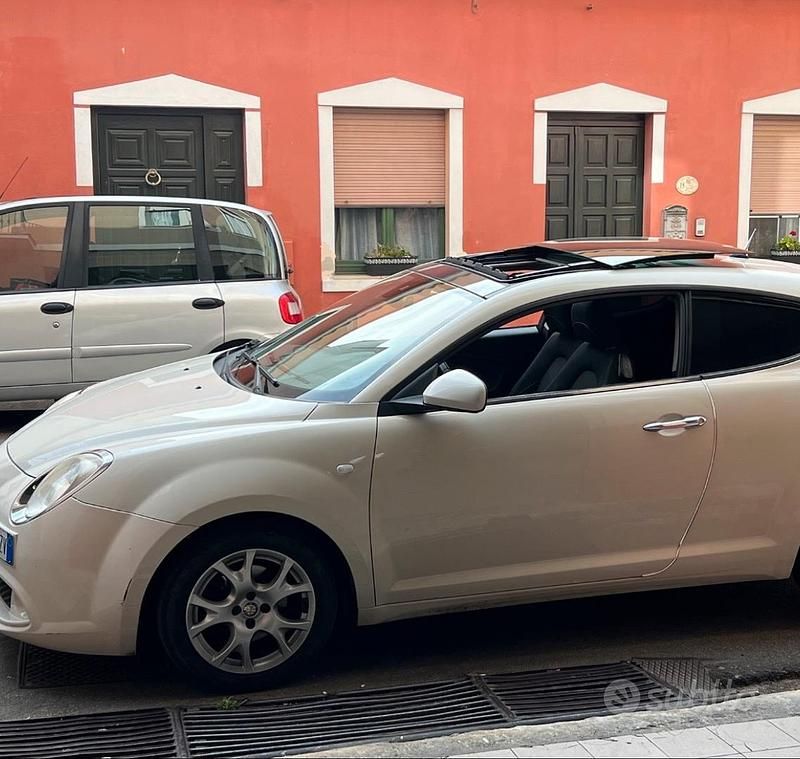 Usata Alfa Romeo MiTo 95 CV (69 kW) 2012 Bianco Utilitaria