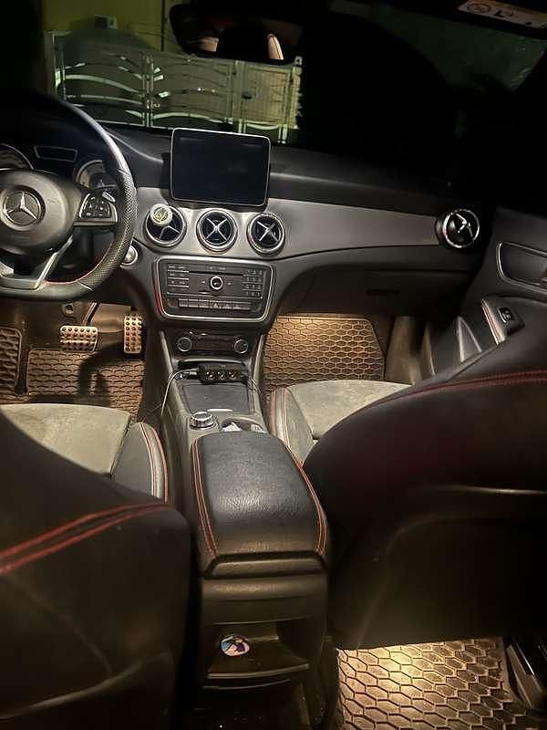 Usata Mercedes CLA200 Shooting Brake Premium 136 CV (100 kW) 2016 Station wagon