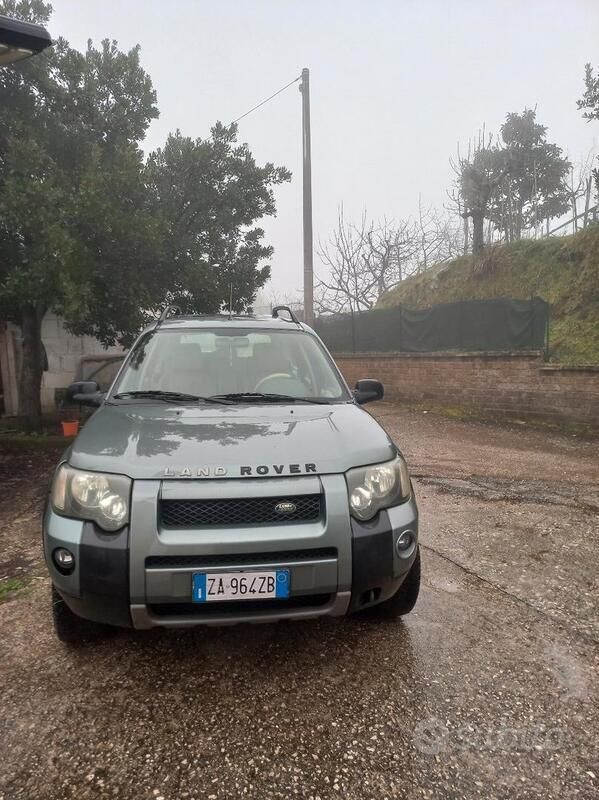 Usata Land Rover Freelander 111 CV (81 kW) 2005 Verde SUV
