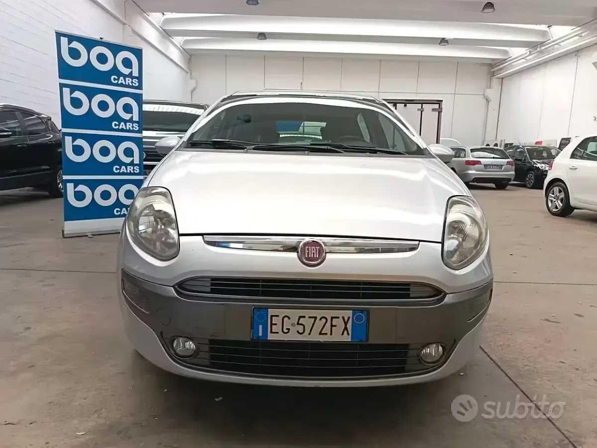 Usata Fiat Punto Evo Emotion 95 CV (69 kW) 2011 Argento Utilitaria
