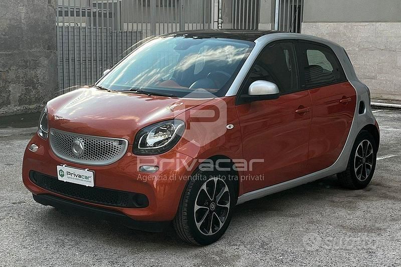 Usata Smart ForFour Passion 71 CV (52 kW) 2015 Utilitaria