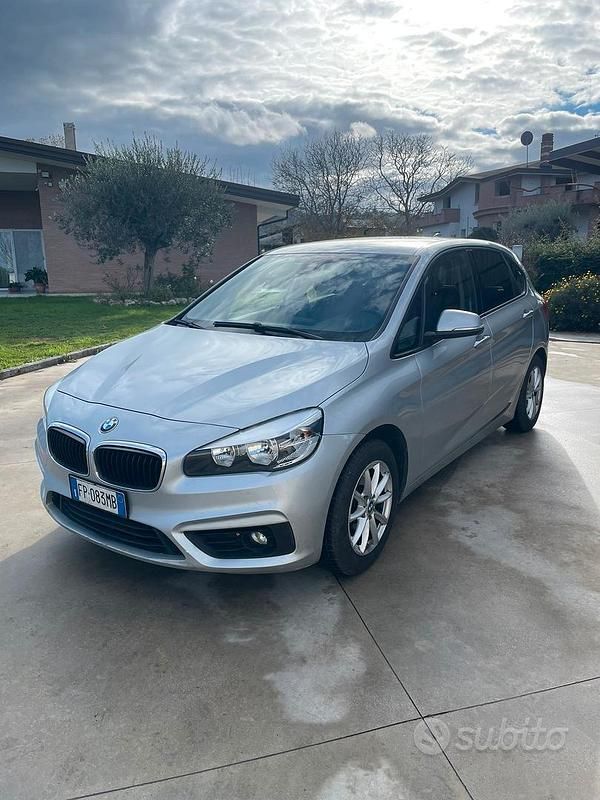 Usata BMW 218 Active Tourer 150 CV (110 kW) 2018 Grigio Monovolume