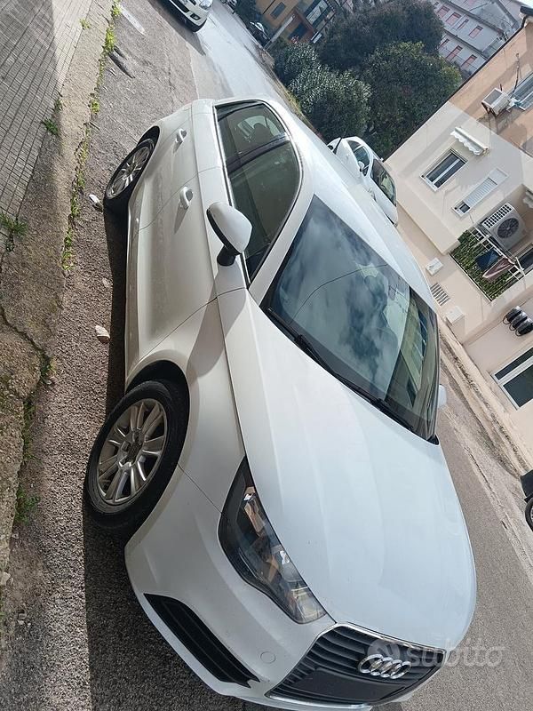 Usata Audi A1 Attraction 90 CV (66 kW) 2012 Bianco Utilitaria