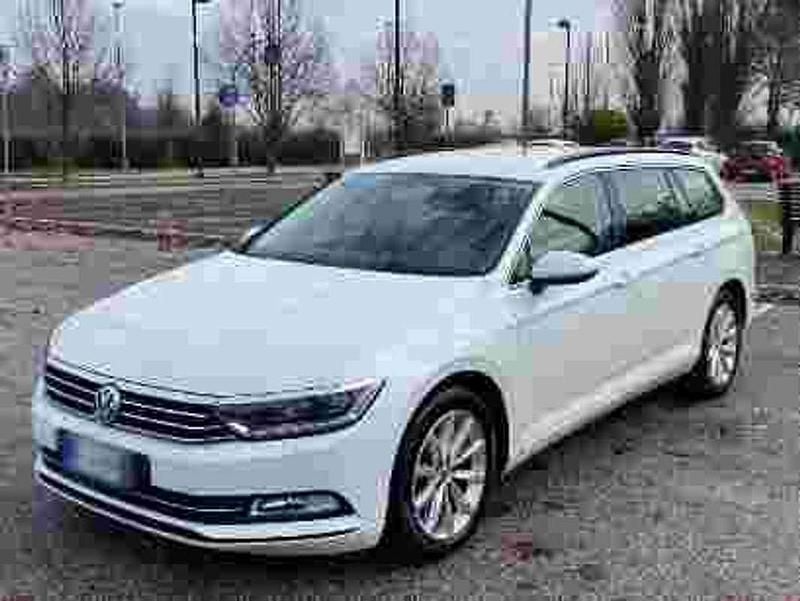 Usata VW Passat Comfortline 150 CV (110 kW) 2016 Bianco Station wagon