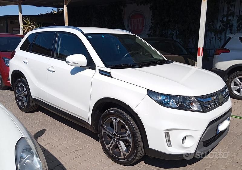 Usata Suzuki Vitara Cool 120 CV (88 kW) 2016 Bianco Berlina