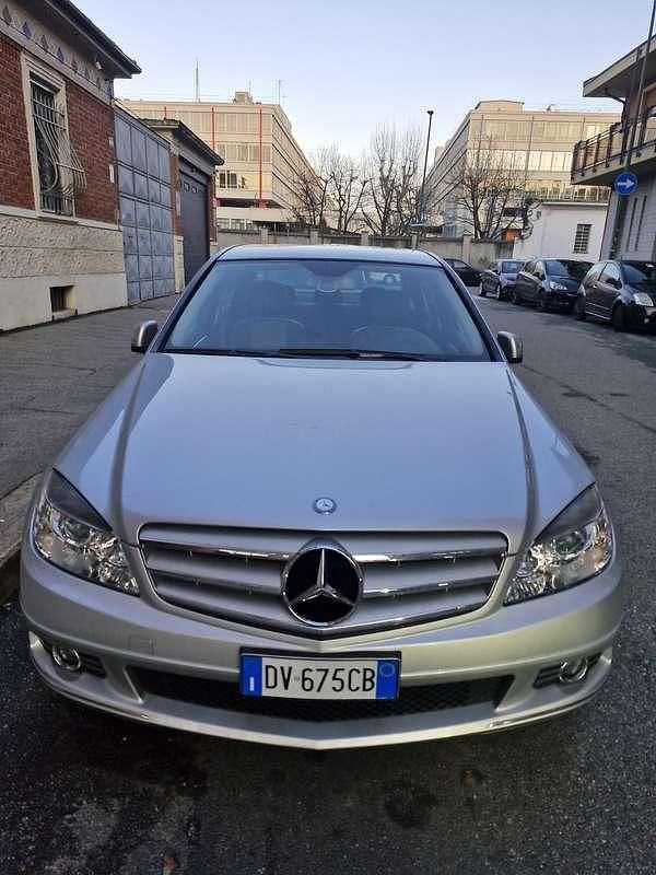Usata Mercedes C180 Avantgarde 156 CV (114 kW) 2009 Berlina
