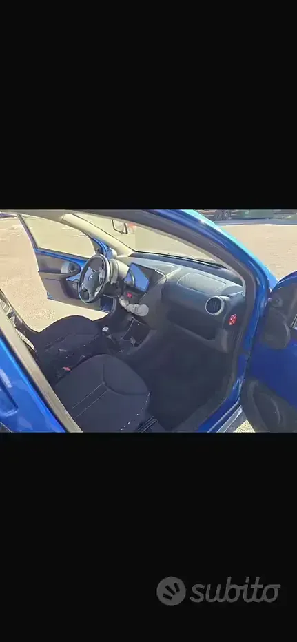 Usata Citroën C1 68 CV (50 kW) 2013 Bluazzurro Utilitaria