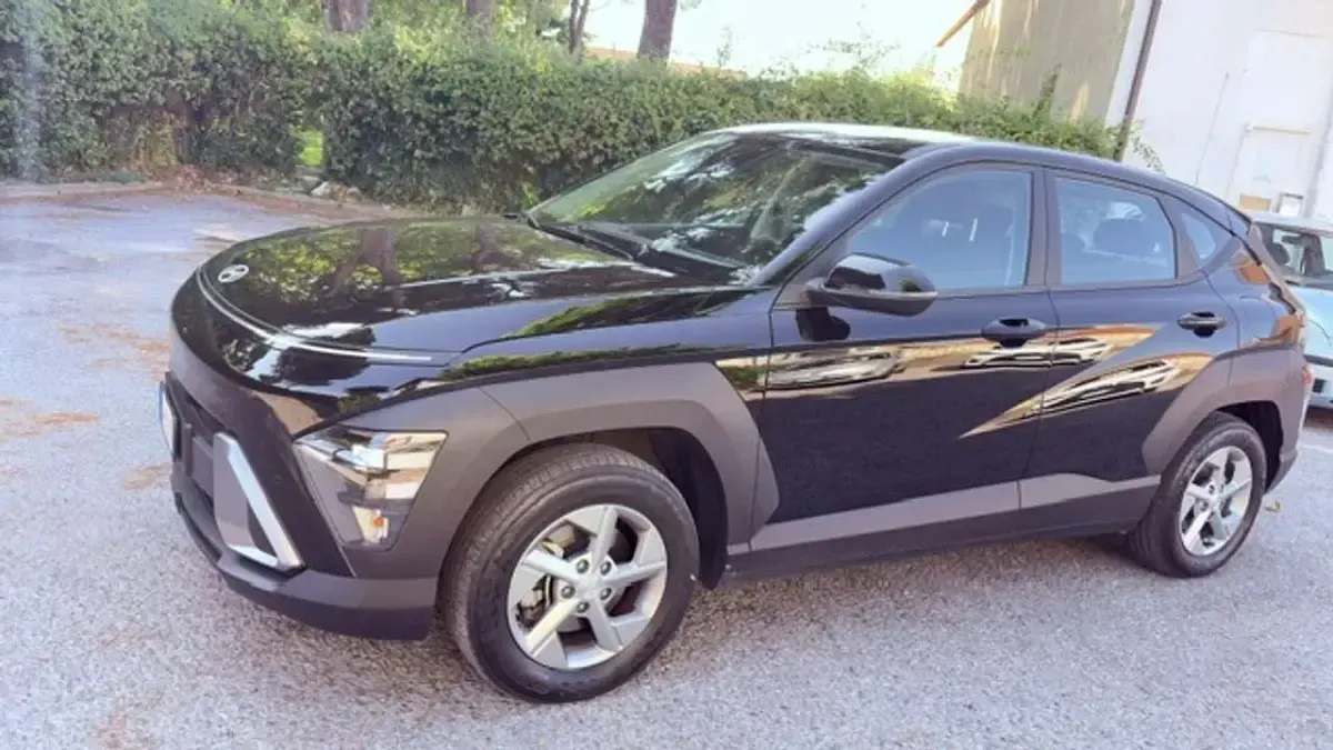 Usata Hyundai Kona 94 CV (69 kW) 2024 Nero SUV
