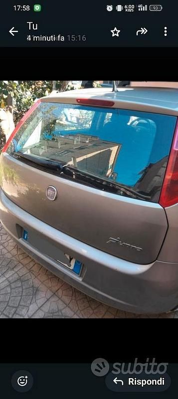 Usata Fiat Grande Punto 90 CV (66 kW) 2008 Grigio Utilitaria