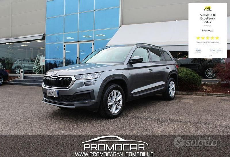 Grigio Usata 2023 Skoda Kodiaq Executive SUV | 31.900 € (Buon prezzo) - Immagine 1/4