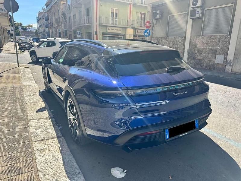 Occasion Porsche Taycan Cross Turismo 139 kW (190 ch) 2021 Bleue Berline